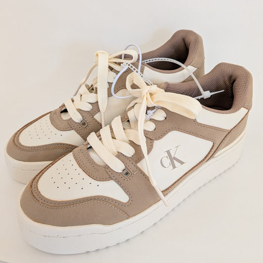 Calvin Klein スニーカー ベージュ 人気色 CKロゴ ワンポイント 27.5cm