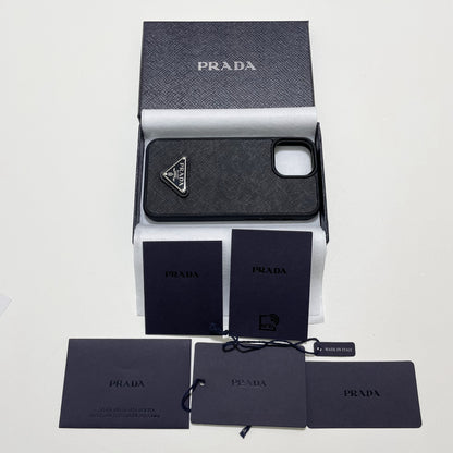 PRADA プラダ iPhone13 mini ケース スマホケース ロゴ NERO 黒 シンプル サフィアーノ 新品未使用