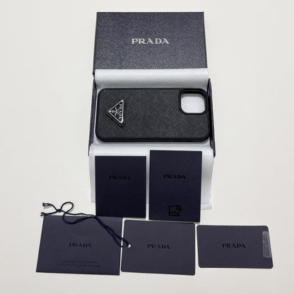 PRADA プラダ iPhone13 mini ケース スマホケース ロゴ NERO 黒 シンプル サフィアーノ 新品未使用