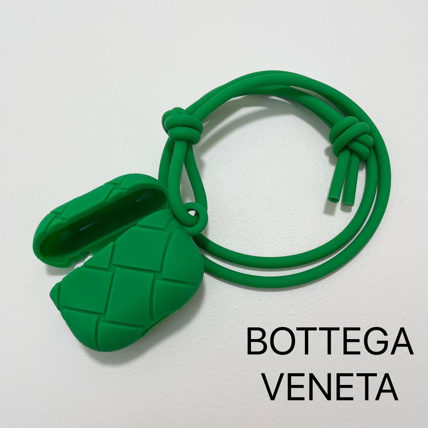 BOTTEGA VENETA ボッテガヴェネタ AirPods 第3世代 ケース エアポッツ 緑 グリーン イヤホン 新品未使用