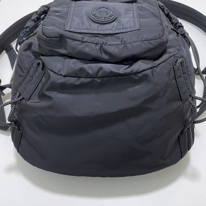 MONCLER モンクレール リュックサック バックパック ナイロン 大容量 メンズ レディース シンプル ロゴ 黒 新品未使用
