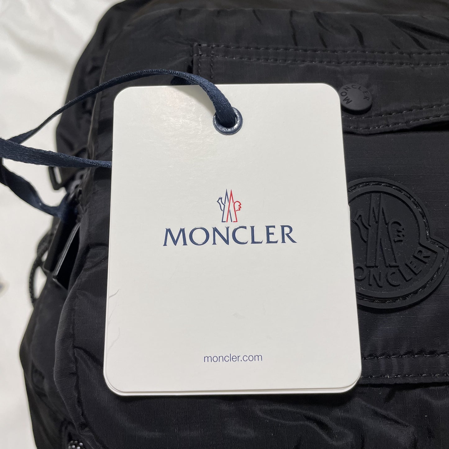 MONCLER モンクレール リュックサック バックパック ナイロン 大容量 メンズ レディース シンプル ロゴ 黒 新品未使用