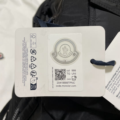 MONCLER モンクレール リュックサック バックパック ナイロン 大容量 メンズ レディース シンプル ロゴ 黒 新品未使用