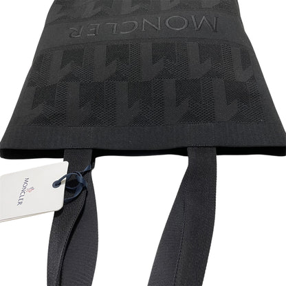MONCLER モンクレール トートバッグ KNIT TOTE 大容量 A4対応 軽量 ニット素材 モノグラム柄 ロゴ 新品未使用