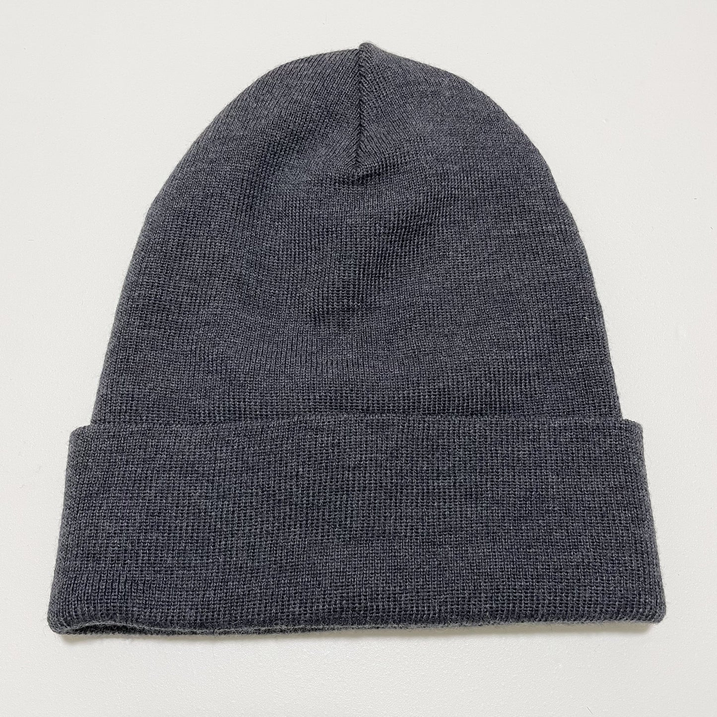 MONCLER モンクレール ニットキャップ ニット帽 帽子 ロゴ ワッペン シンプル メンズ レディース グレー 新品未使用