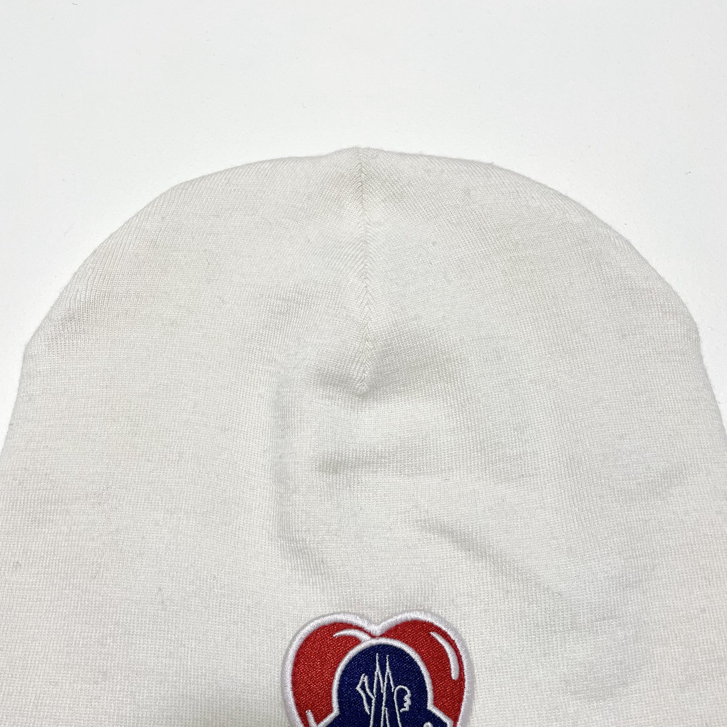 MONCLER モンクレール ビーニー ニットキャップ ニット帽 帽子 ロゴ ワッペン メンズ レディース ホワイト 新品未使用