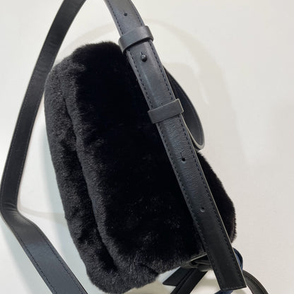 MONCLER モンクレール ショルダーバッグ ファー ダウン レディース KEONI NEW ロゴ 黒 ブラック 新品未使用