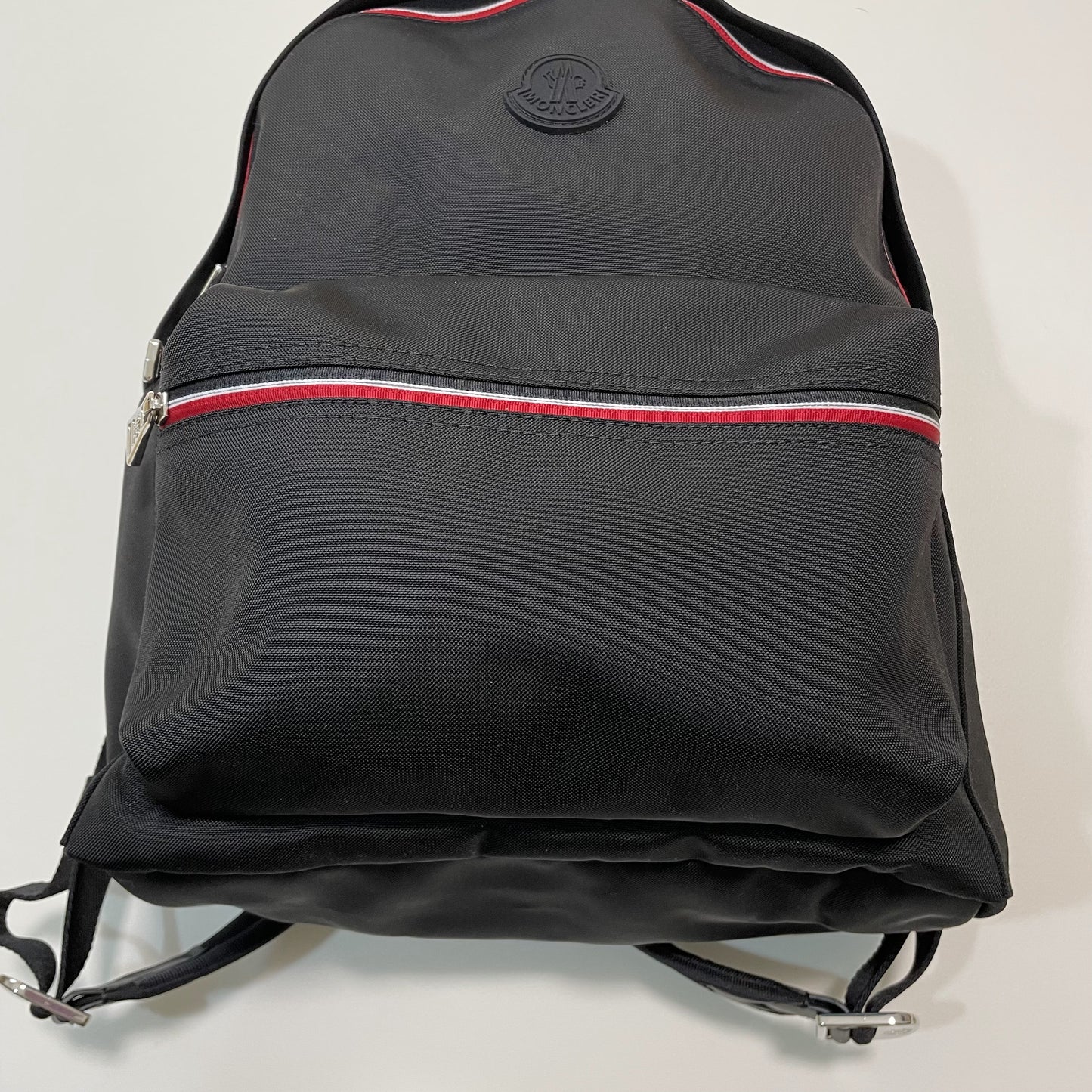 MONCLER モンクレール リュックサック バックパック ナイロン 大容量 メンズ レディース シンプル ロゴ 黒 ブラック