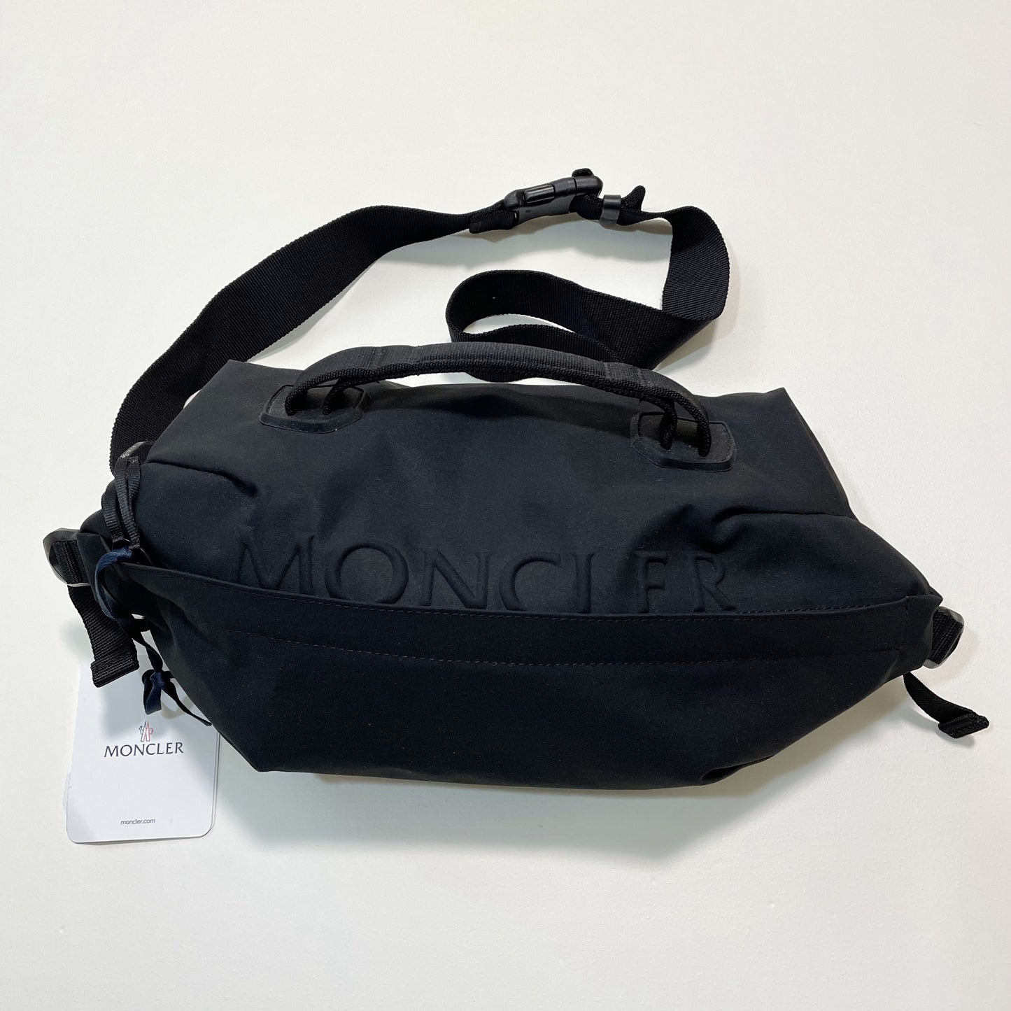 MONCLER モンクレール ボディバッグ ウエストバッグ ウエストポーチ ベルト メンズ レディース シンプル ロゴ ブラック