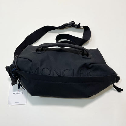 MONCLER モンクレール ボディバッグ ウエストバッグ ウエストポーチ ベルト メンズ レディース シンプル ロゴ ブラック