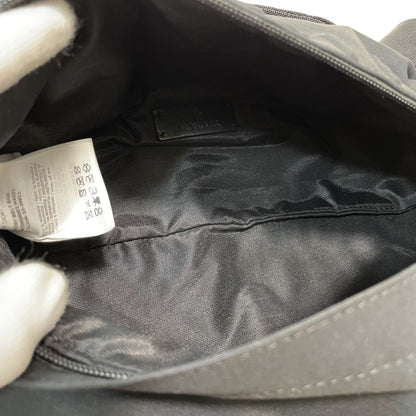 MONCLER モンクレール ボディバッグ ウエストバッグ ウエストポーチ ベルト メンズ レディース シンプル ロゴ ブラック