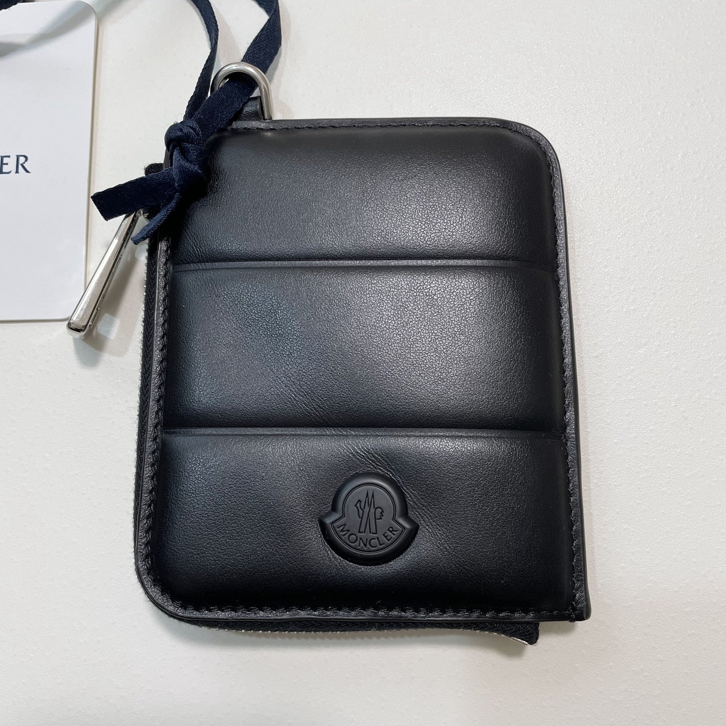 MONCLER モンクレール ミニ財布 コインケース 小銭入れ ウォレット コンパクト レザー メンズ シンプル ロゴ ブラック