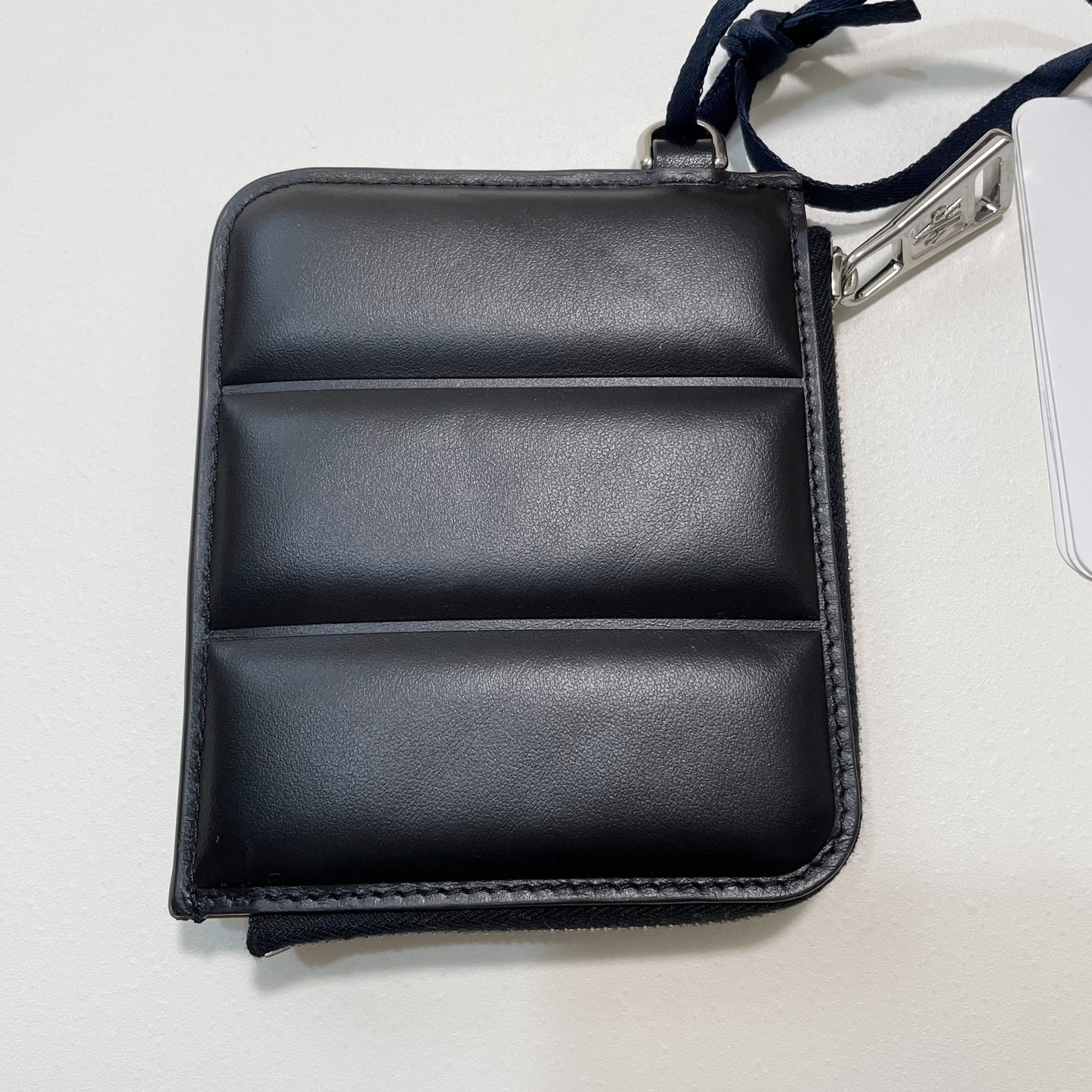 MONCLER モンクレール ミニ財布 コインケース 小銭入れ ウォレット コンパクト レザー メンズ シンプル ロゴ ブラック