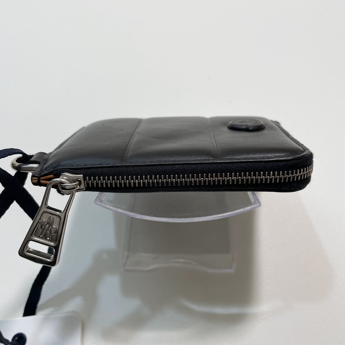 MONCLER モンクレール ミニ財布 コインケース 小銭入れ ウォレット コンパクト レザー メンズ シンプル ロゴ ブラック