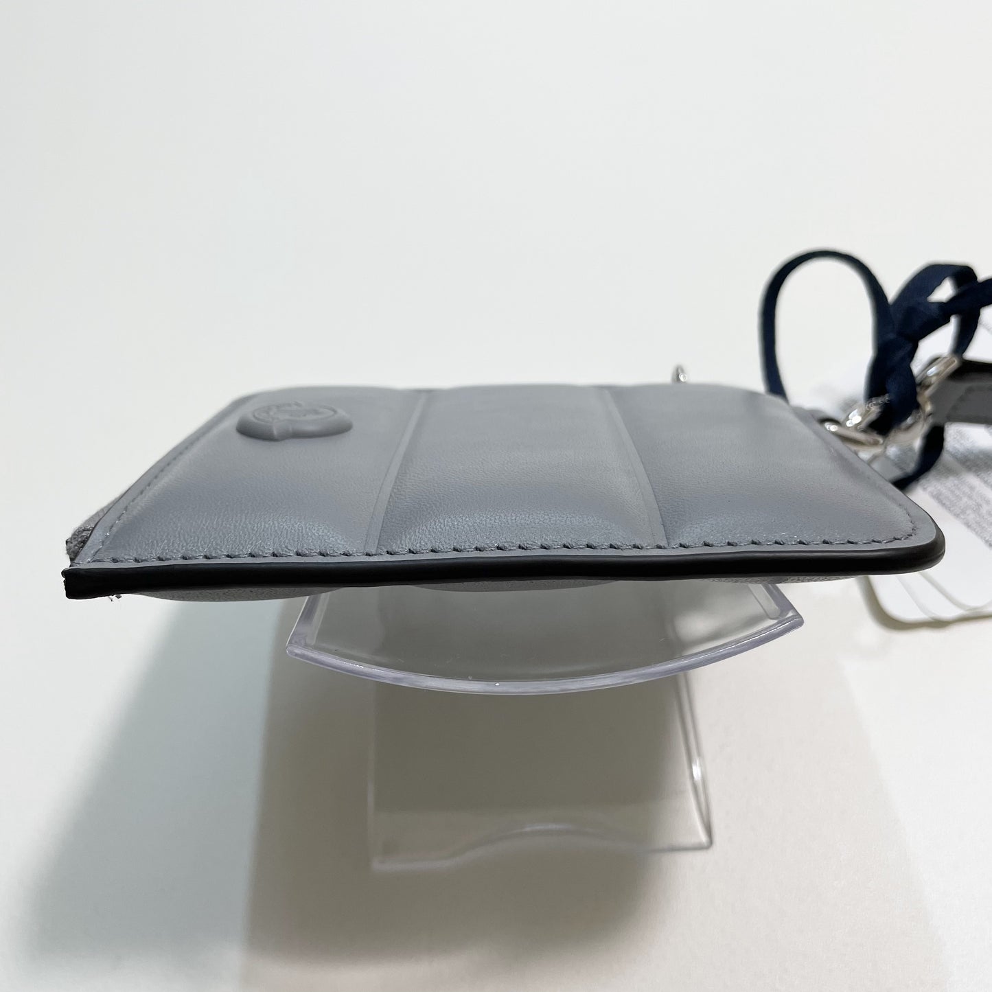 MONCLER モンクレール ミニ財布 コインケース 小銭入れ ウォレット コンパクト レザー メンズ シンプル ロゴ グレー