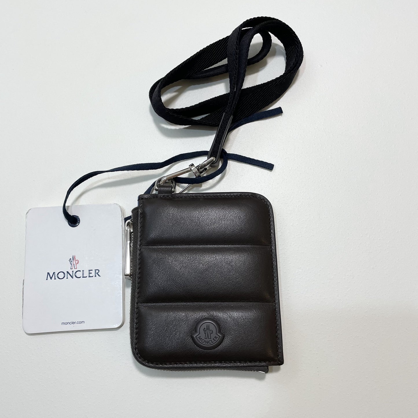 MONCLER モンクレール ミニ財布 コインケース 小銭入れ ウォレット コンパクト レザー メンズ シンプル ロゴ ブラウン