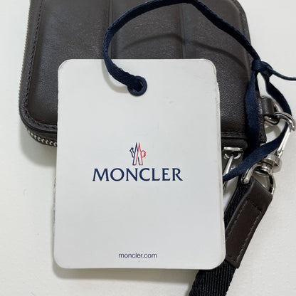 MONCLER モンクレール ミニ財布 コインケース 小銭入れ ウォレット コンパクト レザー メンズ シンプル ロゴ ブラウン