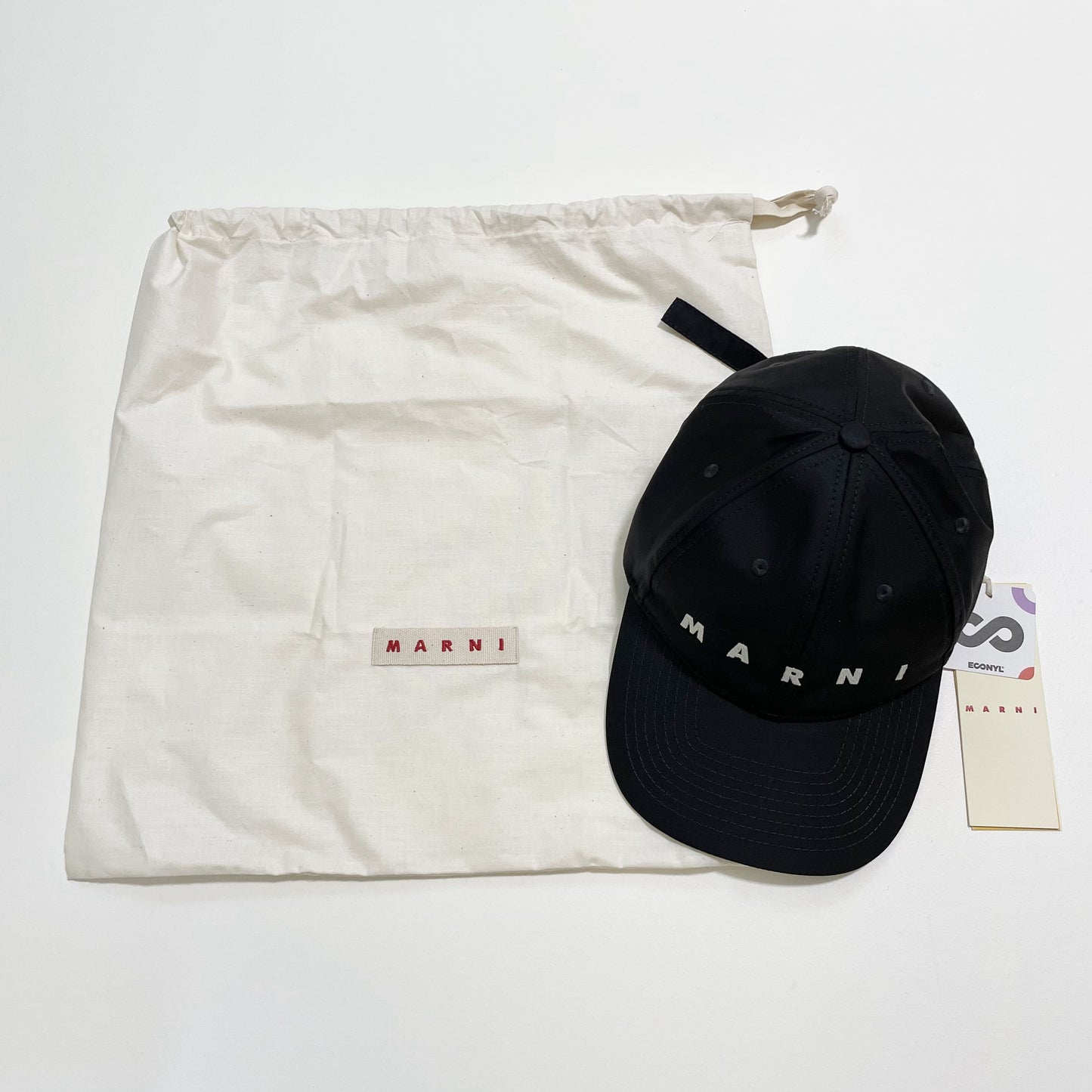 MARNI マルニ ベースボールキャップ レディース メンズ 刺繍 ナイロン 撥水 帽子 シンプル 黒 ブラック 新品未使用