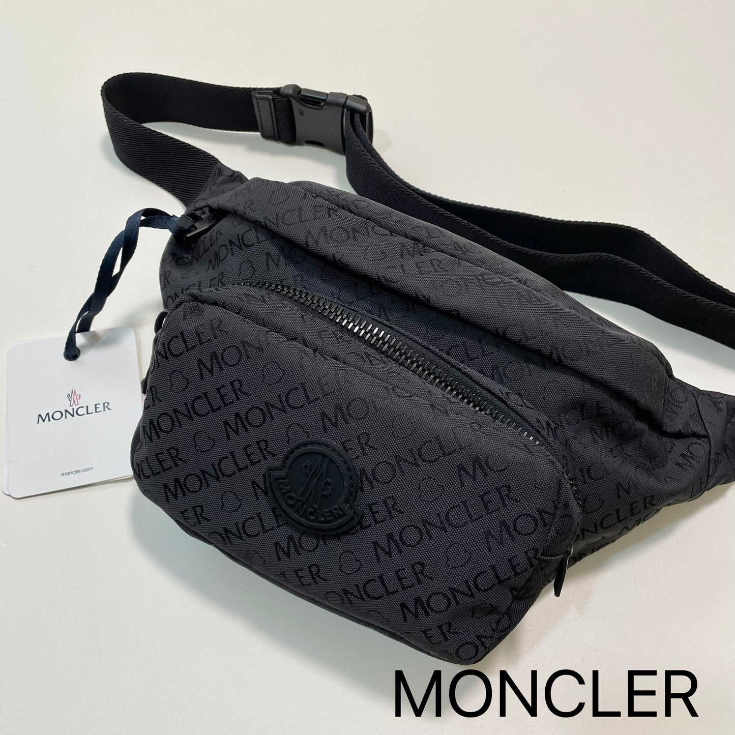 MONCLER モンクレール ボディバッグ 総柄 ナイロン ウエストバッグ ベルトバッグ DURANCE ロゴ 黒 新品未使用