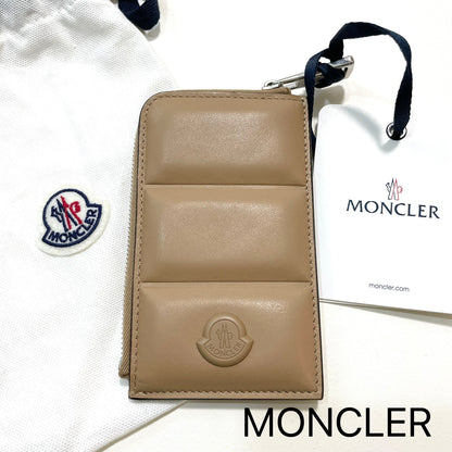 MONCLER モンクレール フラグメントケース コインケース カードケース コンパクト レザー メンズ シンプル ロゴ ベージュ