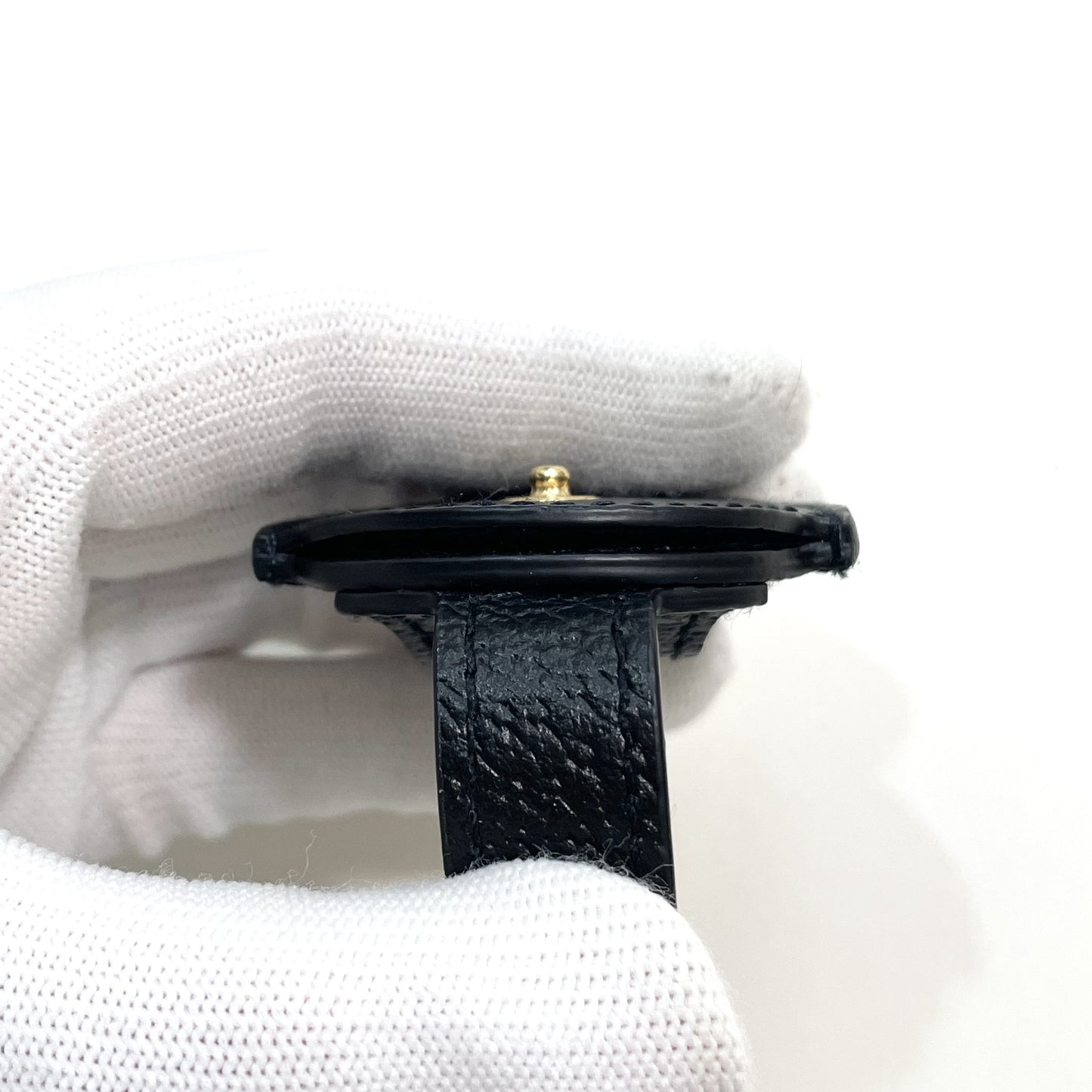 GUCCI グッチ AirTag ケース 保護 カバー エアタグ ペット 愛犬 首輪 ロゴ シンプル 黒 ブラック 新品未使用