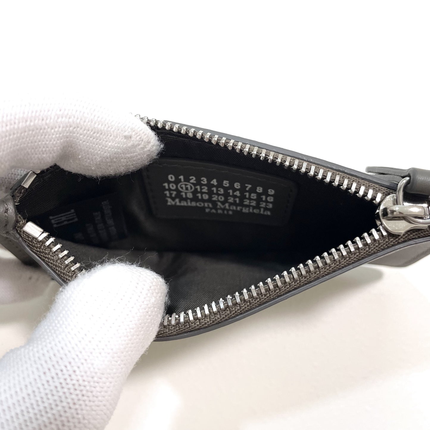 Maison Margiela メゾンマルジェラ カードケース 小銭入れ コインケース シンプル レザグレー 新品未使用