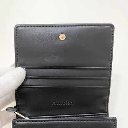 カルバンクライン 財布 二つ折り ウォレット レディース ロゴ シンプル 黒