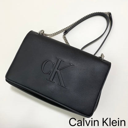 Calvin Klein カルバンクライン ショルダーバッグ レディース エンボス ロゴ CK シンプル 黒 ブラック
