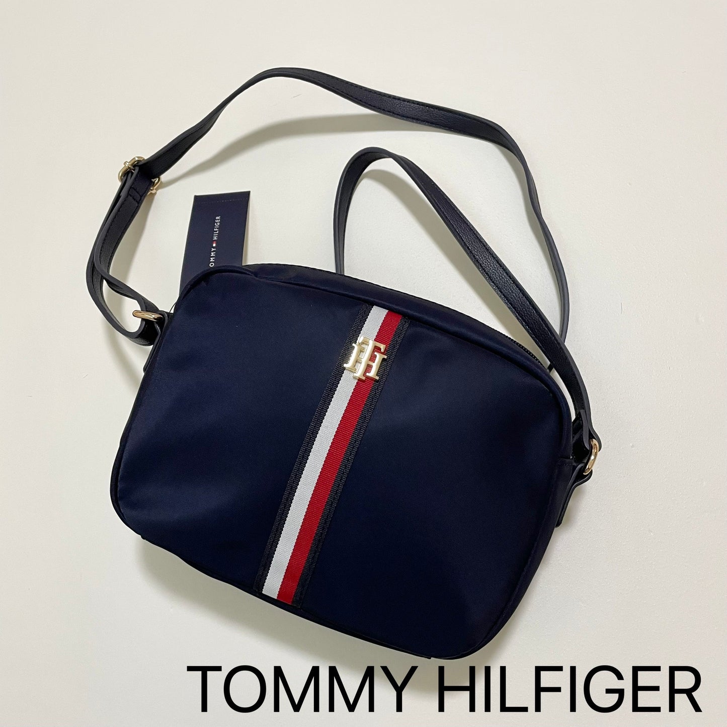 TOMMY HILFIGER トミーヒルフィガー ショルダーバッグ 斜め掛け ミニバッグ レディース ナイロン シンプル ネイビー