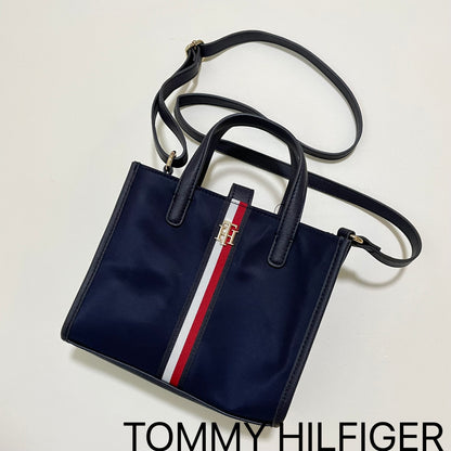 TOMMY HILFIGER トミーヒルフィガー ショルダーバッグ 斜め掛け ミニバッグ レディース ナイロン シンプル ネイビー