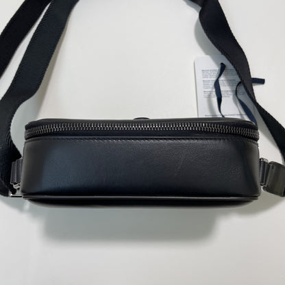 MONCLER モンクレール ショルダーバッグ クロスボディ キルティング 斜め掛け レザー シンプル 黒 ブラック 新品未使用