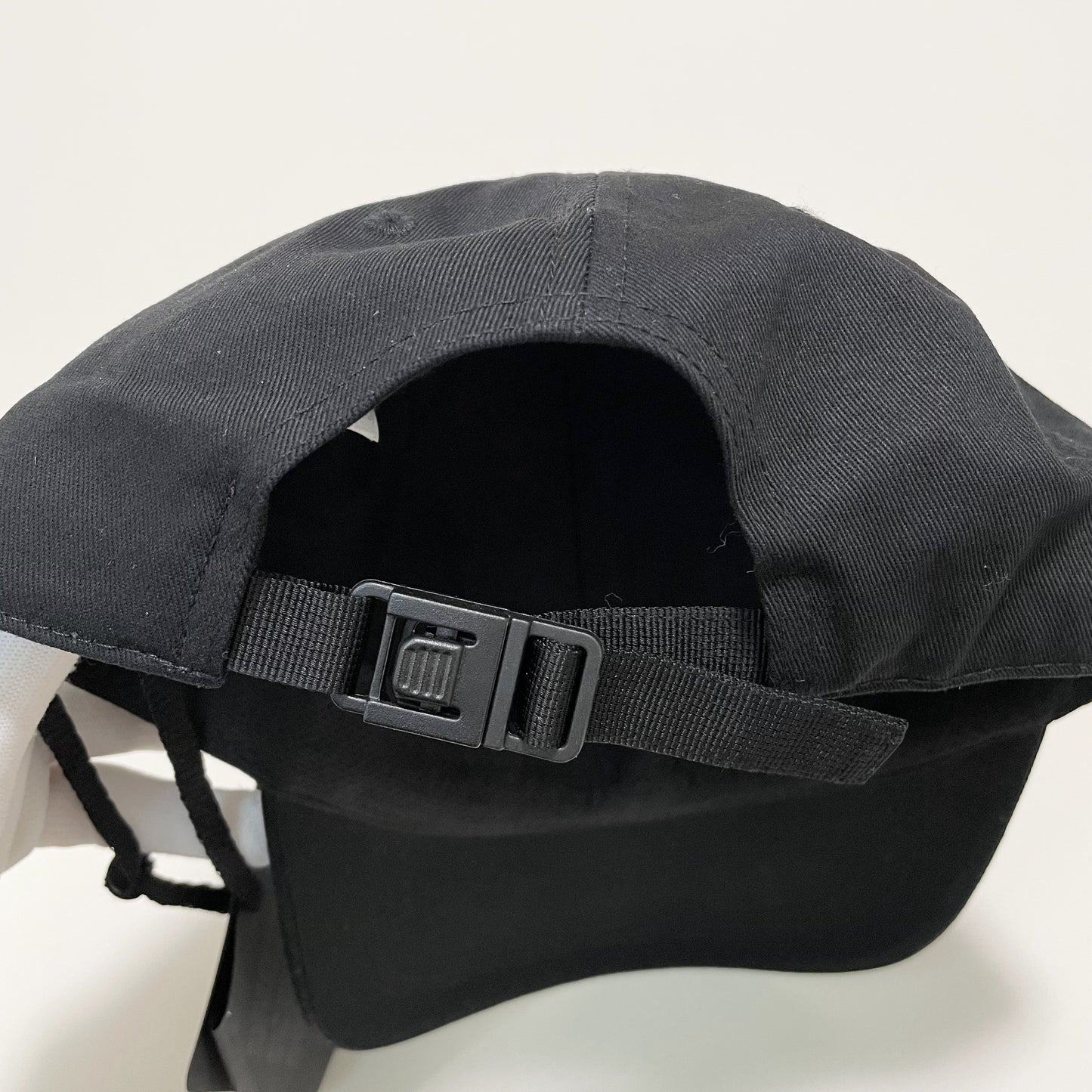 MONCLER モンクレール ベースボーキャップ 帽子 ロゴ シンプル プリント メンズ レディース 黒 ブラック 新品未使用