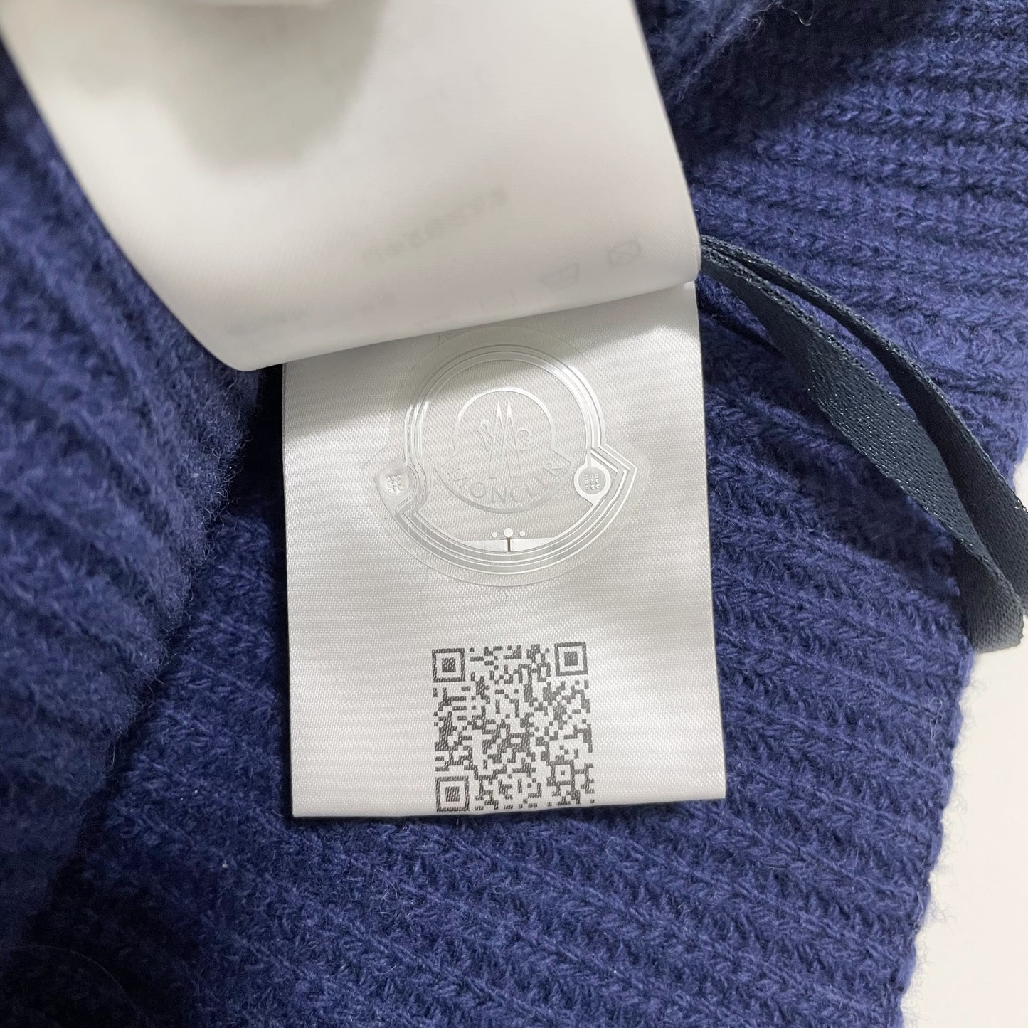 MONCLER モンクレール ニットキャップ ニット帽 帽子 ロゴ ユニセックス メンズ レディース 紺 ネイビー 新品未使用