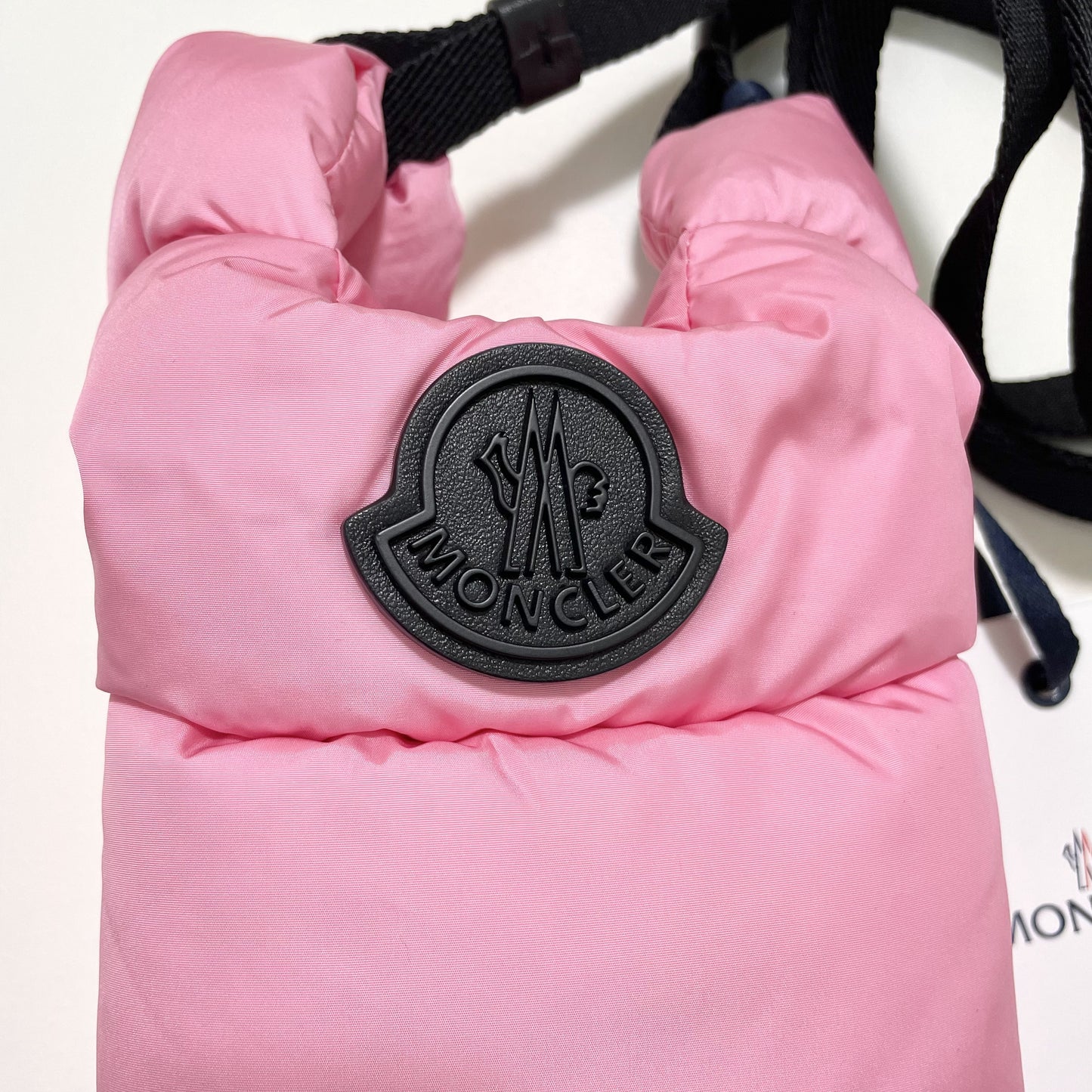 MONCLER モンクレール ショルダーバッグ ミニバッグ キルティング レディース ピンク ロゴ シンプル ダウン 新品未使用
