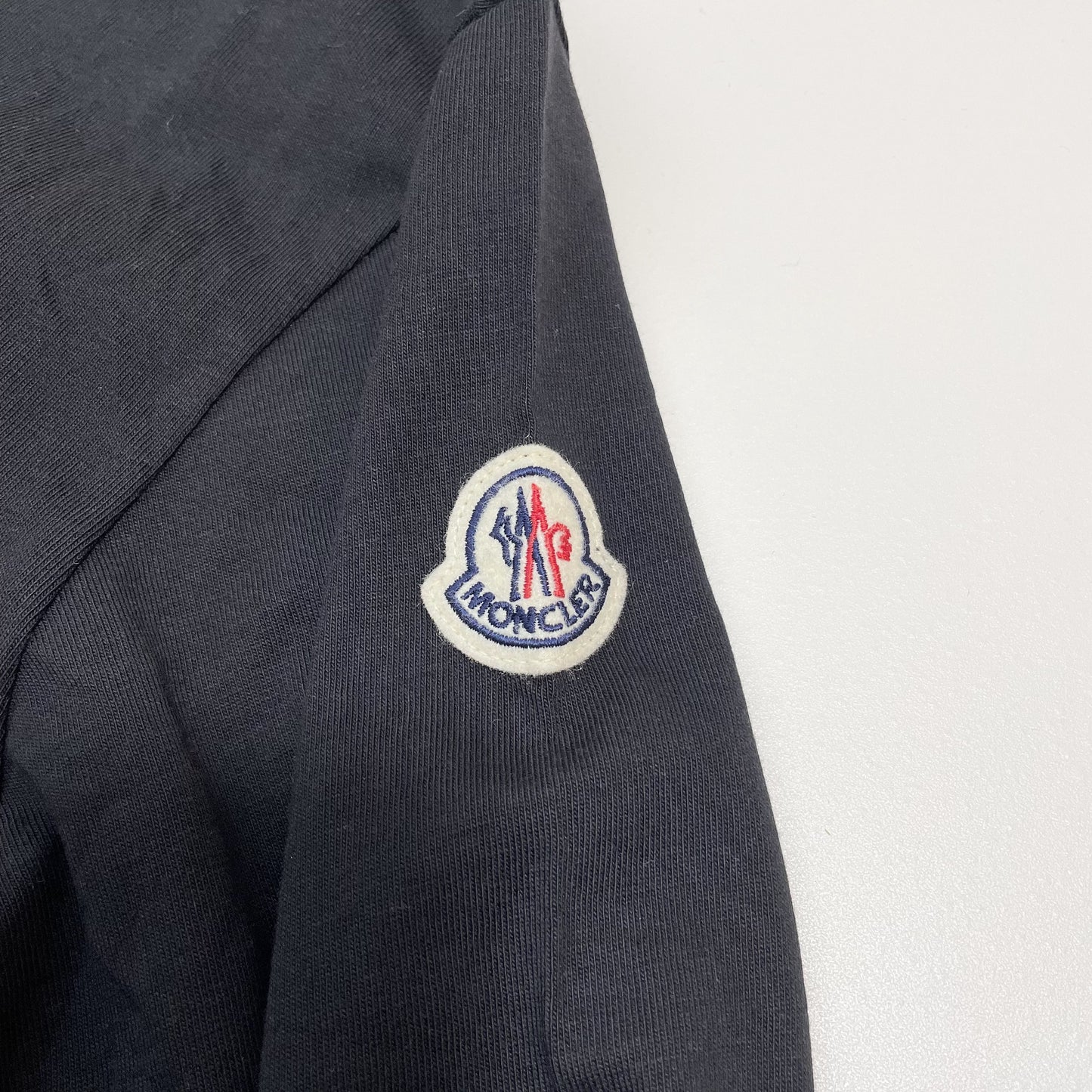 MONCLER モンクレール Tシャツ 長袖 カットソー プリント クルーネック レディース ブラック シンプル 新品未使用