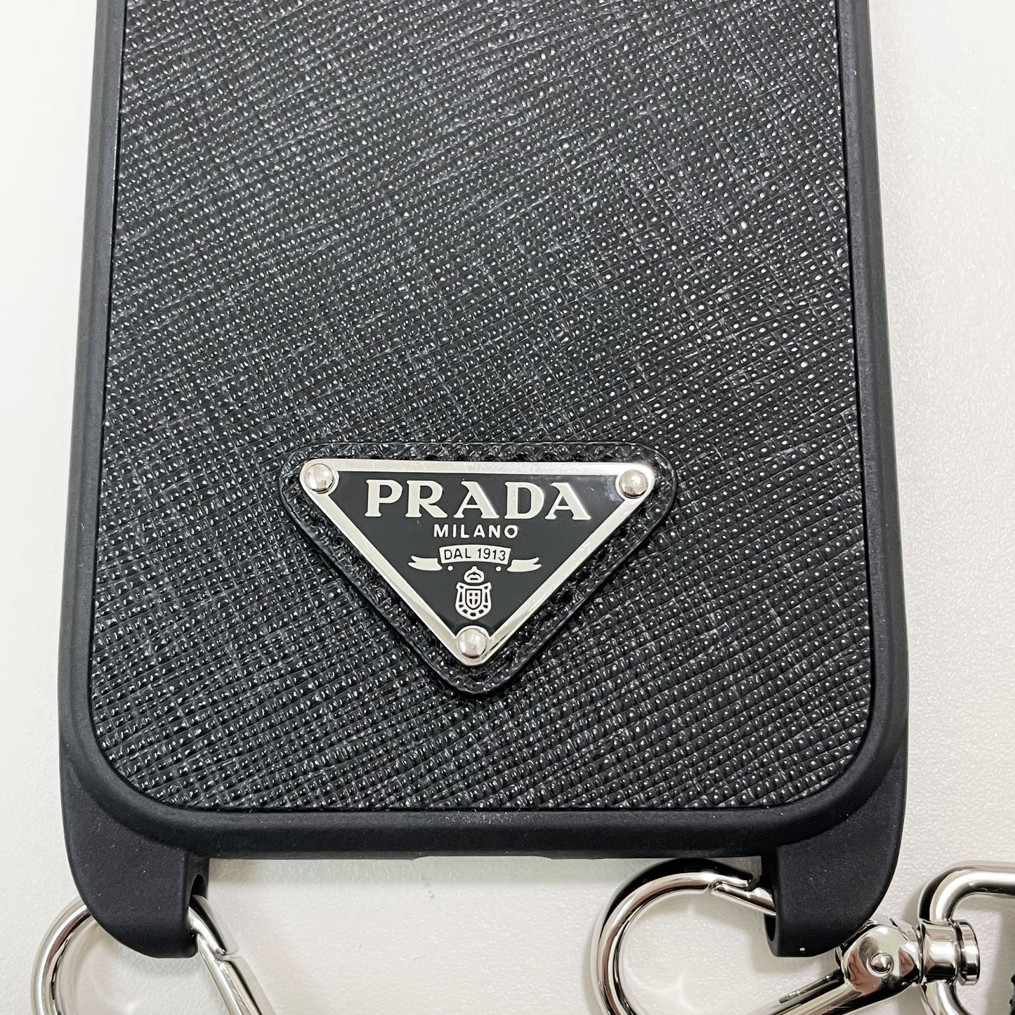 PRADA プラダ iPhone 14 Pro ケース スマホケース ショルダー ストラップ シンプル レディース 黒 新品未使用