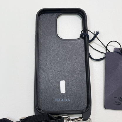 PRADA プラダ iPhone 14 Pro ケース スマホケース ショルダー ストラップ シンプル レディース 黒 新品未使用