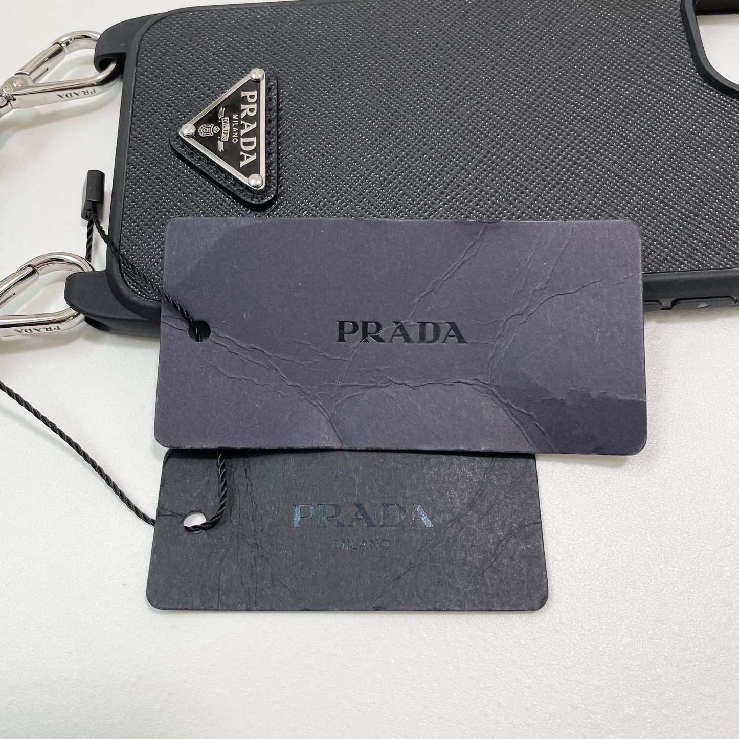 PRADA プラダ iPhone14 Plus ケース スマホケース ショルダー ストラップ シンプル 黒 ブラック 新品未使用