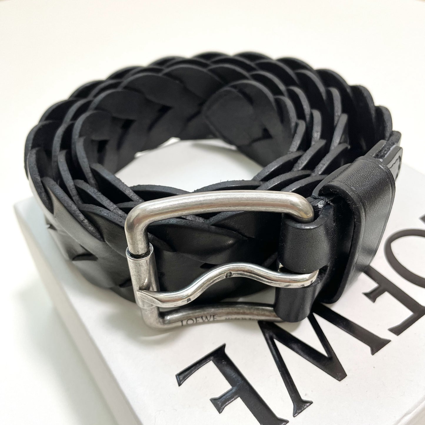 LOEWE  ロエベ ベルト 編み込み メンズ 男性 レディース 女性 ロゴ バックル ブランド 黒 ブラック 新品未使用