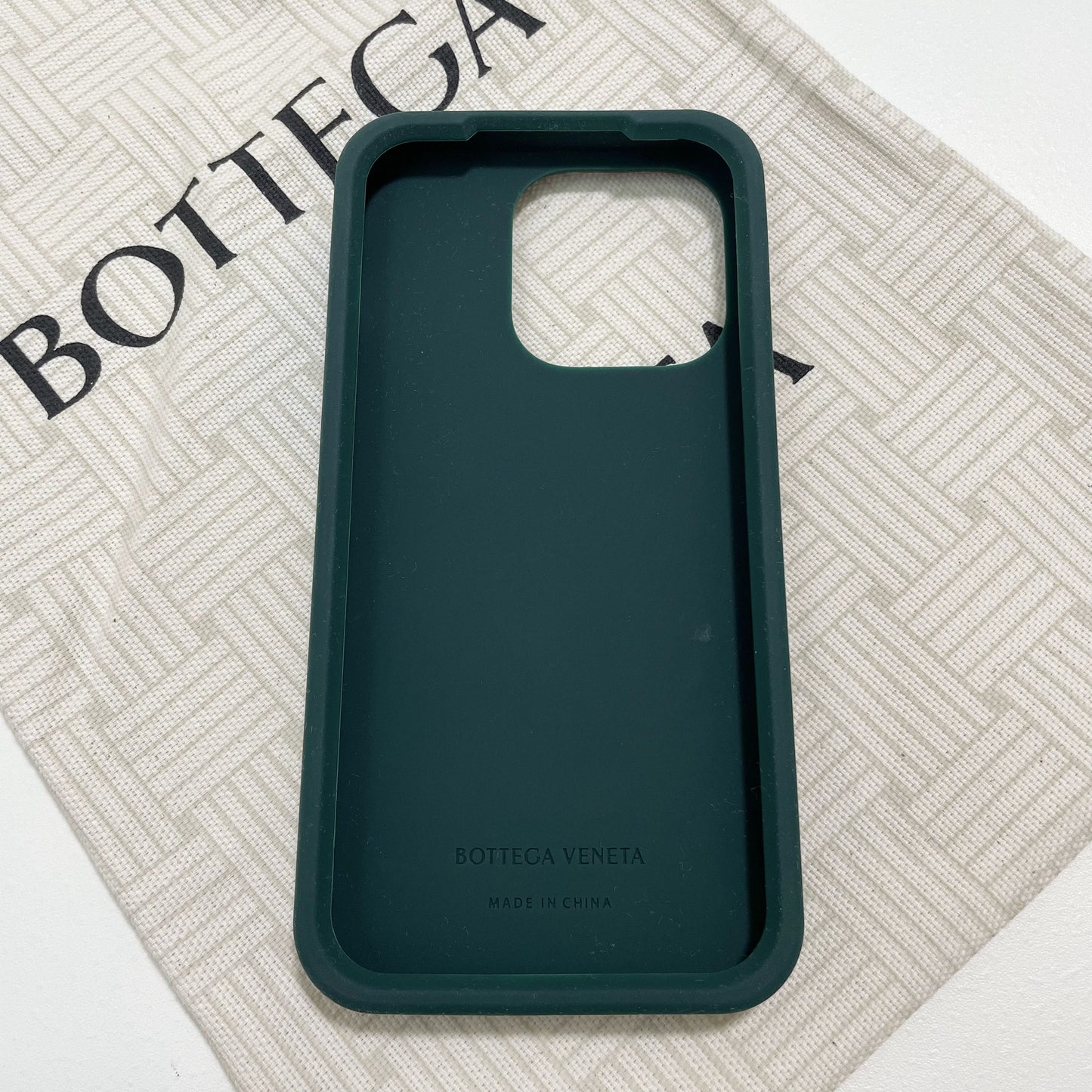 BOTTEGA VENETA ボッテガヴェネタ iPhone14 Pro ケース スマホケース グリーン アイフォン 新品未使用