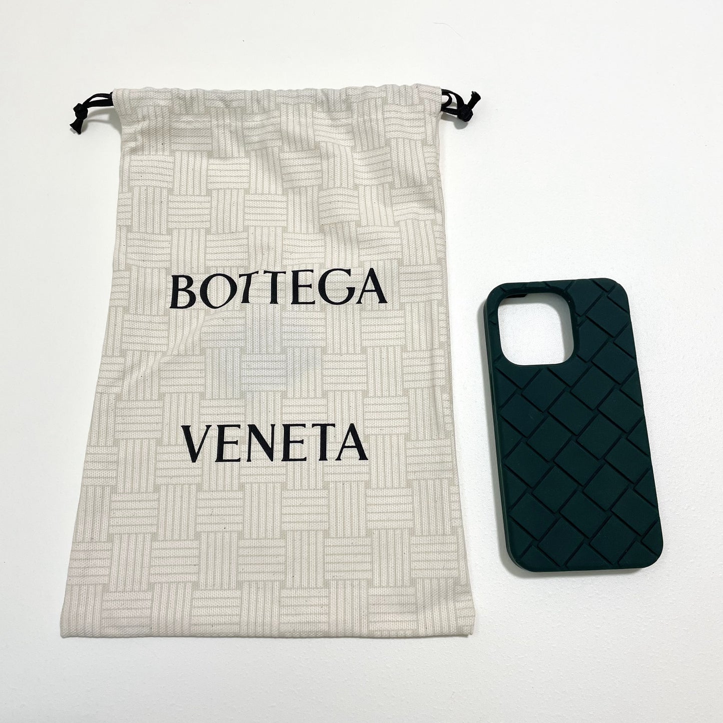 BOTTEGA VENETA ボッテガヴェネタ iPhone14 Pro ケース スマホケース グリーン アイフォン 新品未使用
