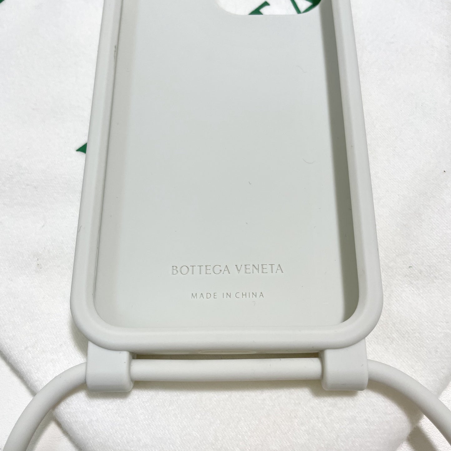 BOTTEGA VENETA ボッテガヴェネタ iPhone13Pro ケース アイフォンケース スマホケース 白 アイフォン 新品未使用