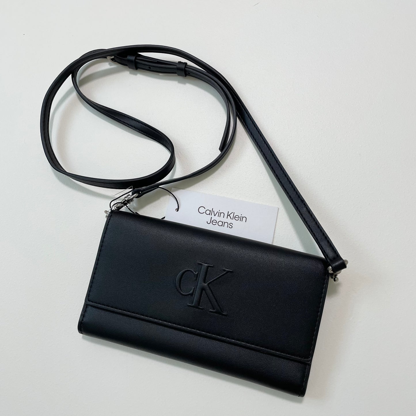 Calvin Klein カルバンクライン ショルダーバッグ クロスボディバッグ 斜め掛け ウォレット 財布 ロゴ 黒 ブラック