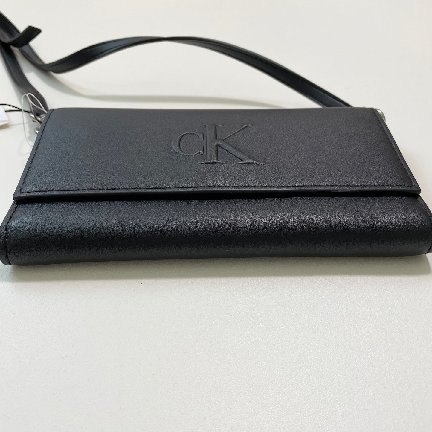 Calvin Klein カルバンクライン ショルダーバッグ クロスボディバッグ 斜め掛け ウォレット 財布 ロゴ 黒 ブラック