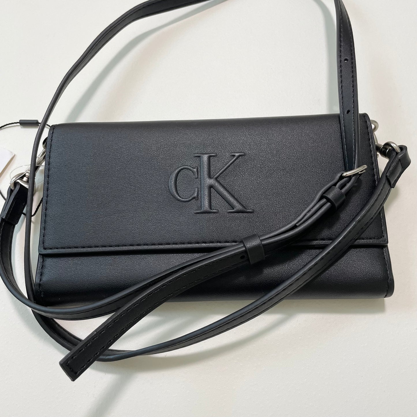 Calvin Klein カルバンクライン ショルダーバッグ クロスボディバッグ 斜め掛け ウォレット 財布 ロゴ 黒 ブラック
