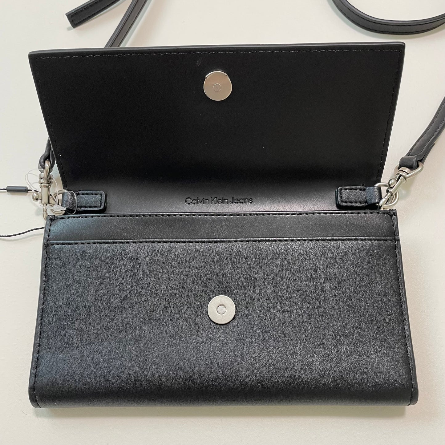 Calvin Klein カルバンクライン ショルダーバッグ クロスボディバッグ 斜め掛け ウォレット 財布 ロゴ 黒 ブラック