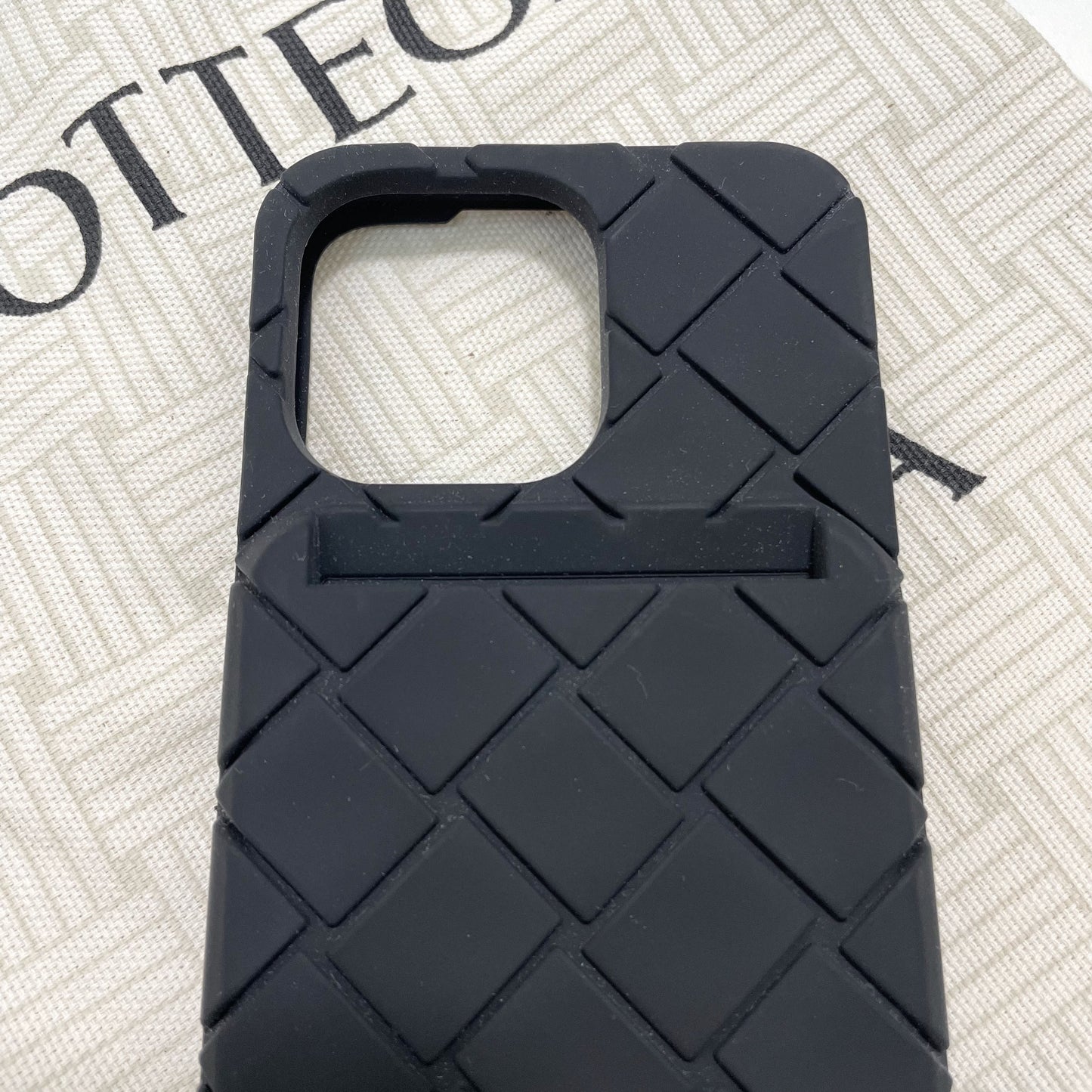 BOTTEGA VENETA ボッテガヴェネタ iPhone13 Pro ケース スマホケース ブラック アイフォン 新品未使用
