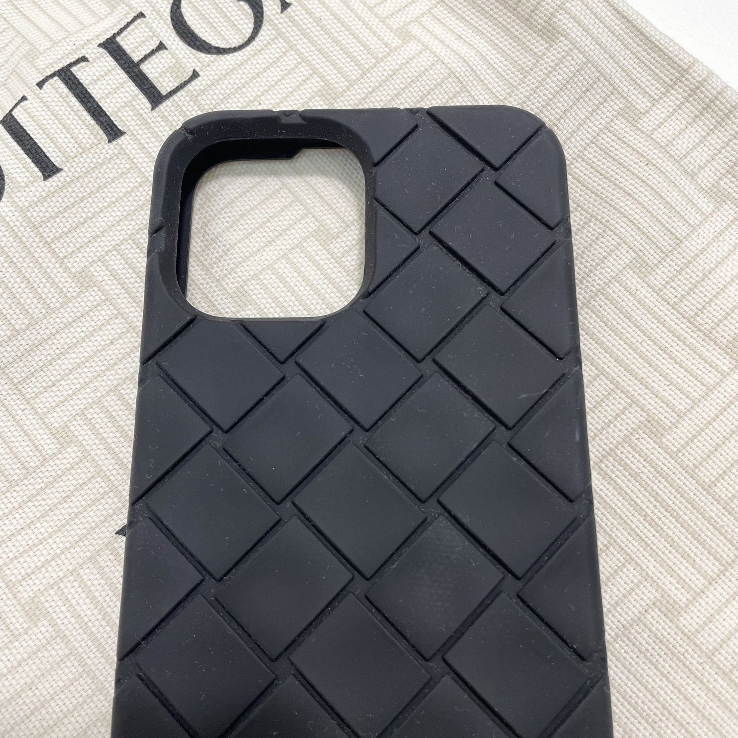 BOTTEGA VENETA ボッテガヴェネタ iPhone13 Pro Max ケース スマホケース 黒 アイフォン 新品未使用