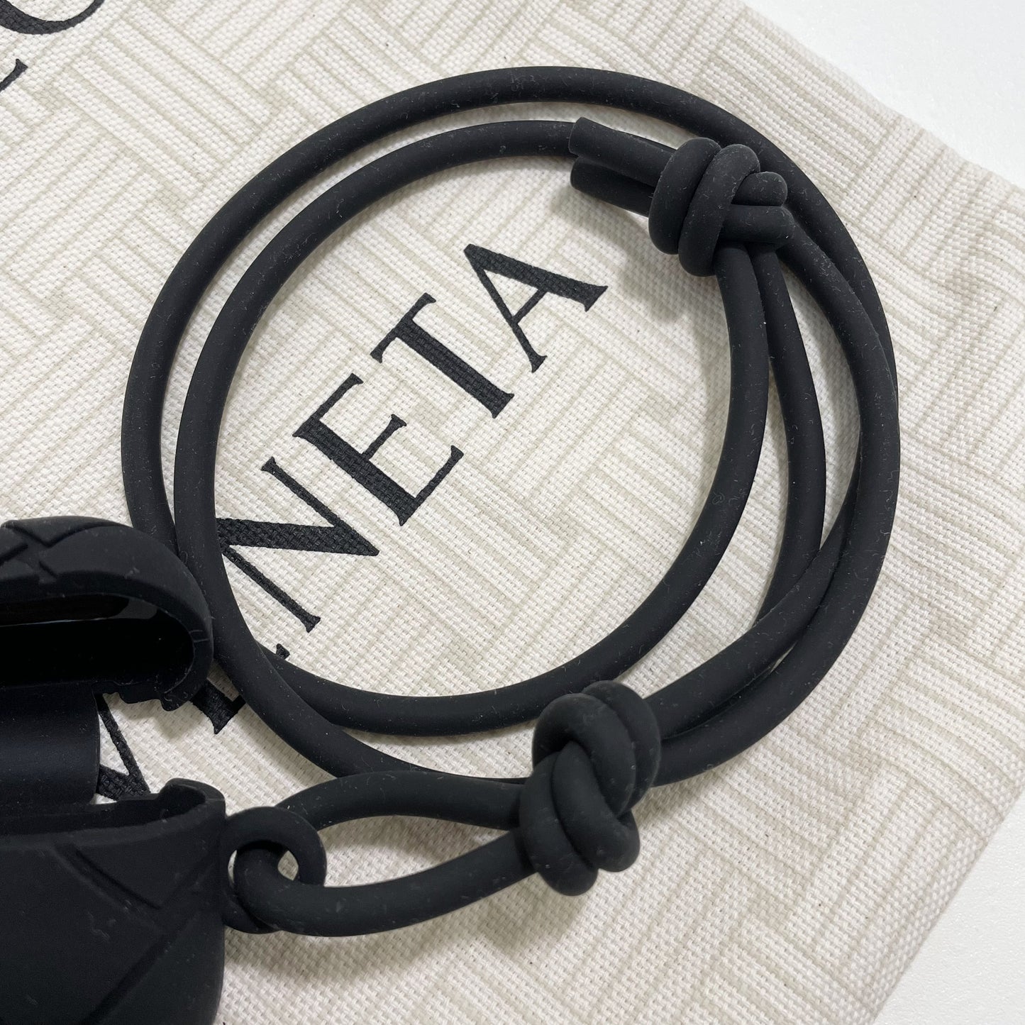 BOTTEGA VENETA ボッテガヴェネタ AirPods 第3世代 ケース エアポッツ 黒 ブラック イヤホン 新品未使用