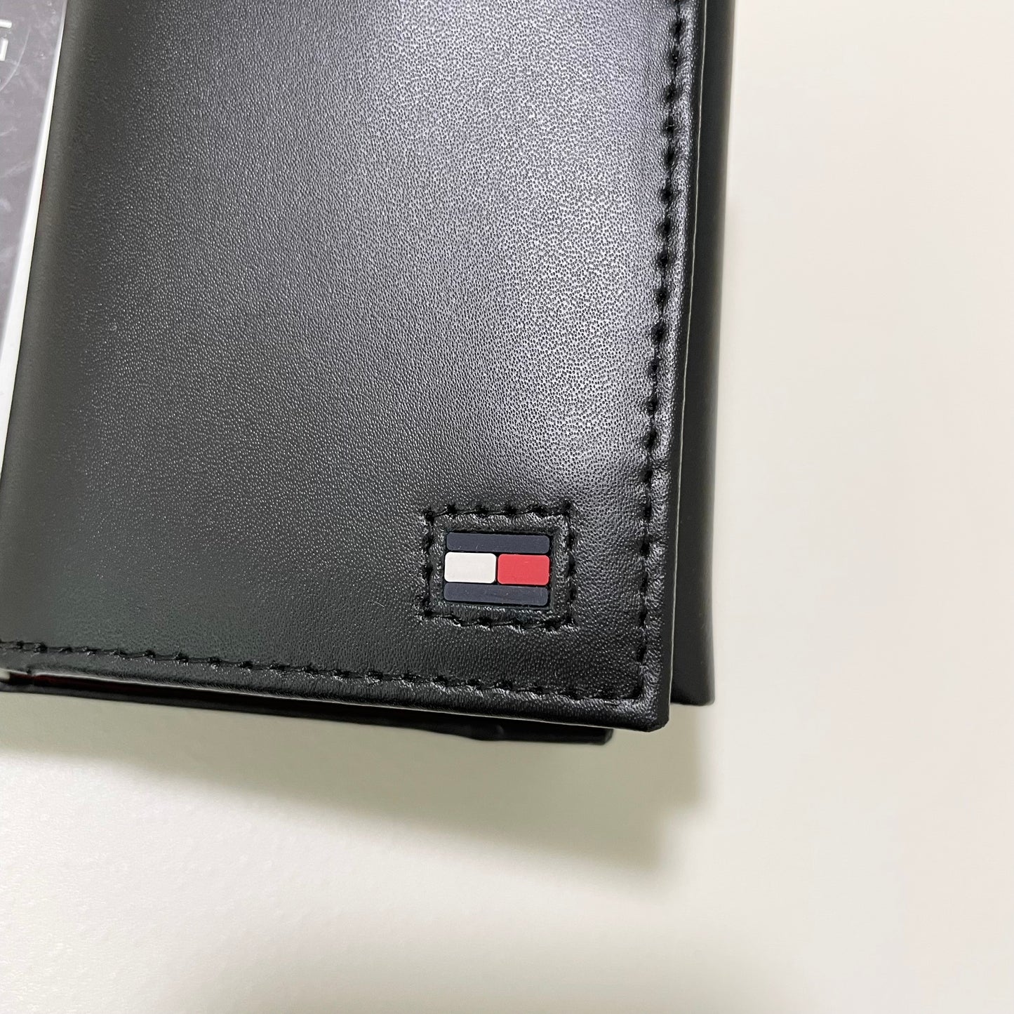 TOMMY HILFIGER トミーヒルフィガー 折り財布 ウォレット 三つ折り カードケース 小銭入れなし メンズ コンパクト